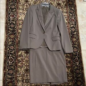Express Taupe Suit Blazer Size 6 Small and Skirt Size 2 Check Measurements